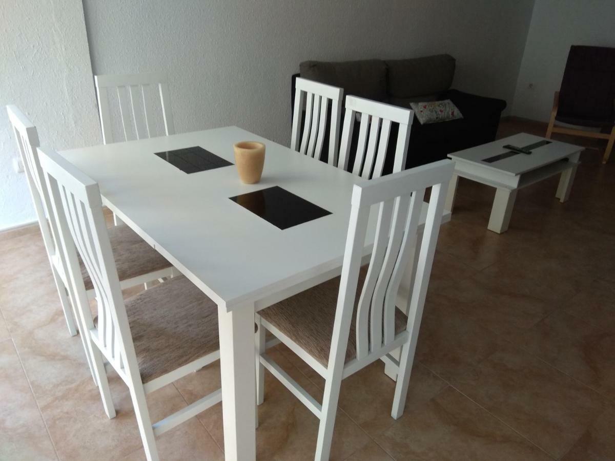 Piso Almeria Playa المظهر الخارجي الصورة